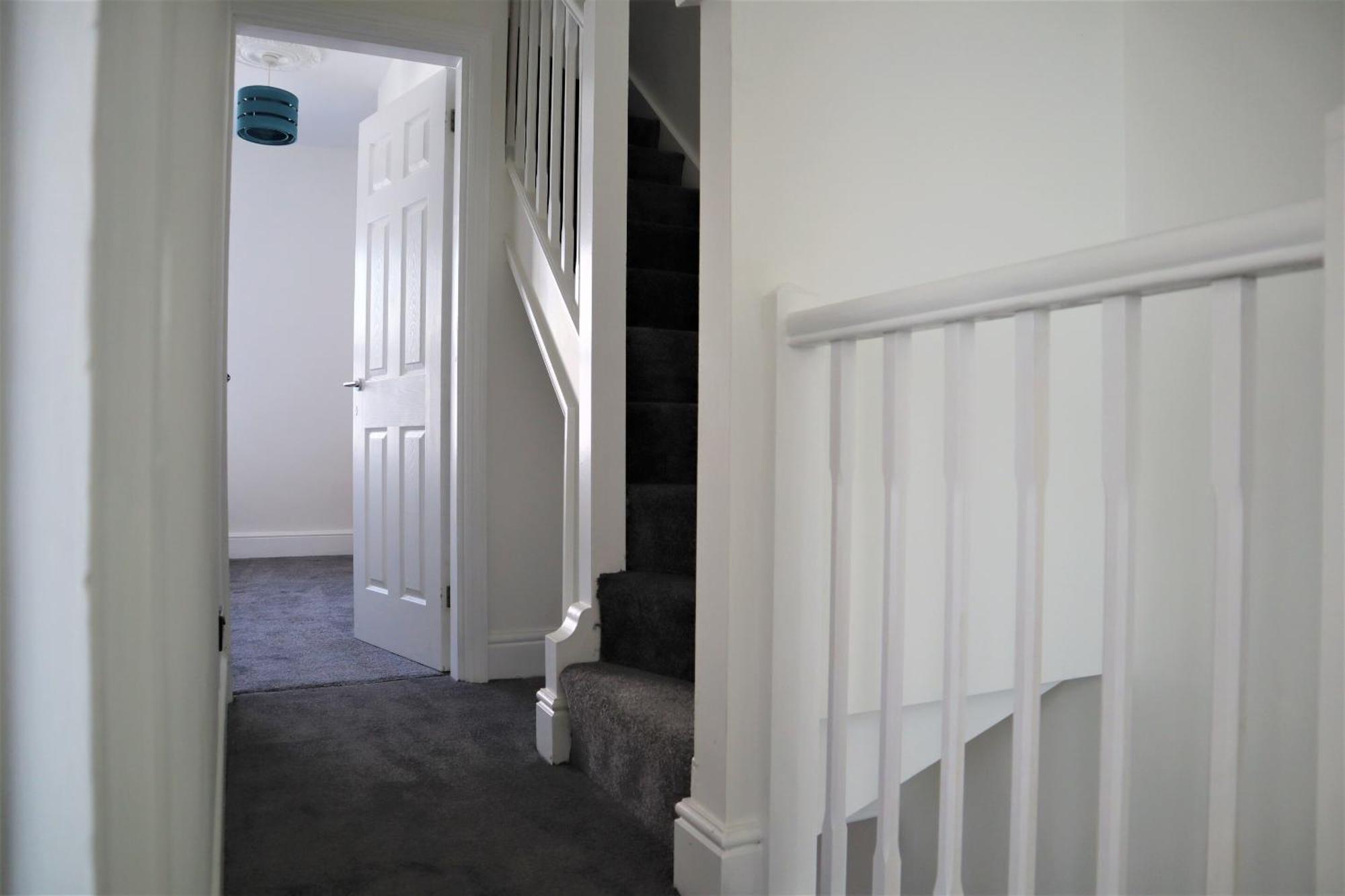 Victoria 4 Bedroom Serviced House Short Lets - Near Northampton Gen Hosp & Town Centre Esterno foto